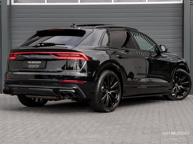Audi Q8 60 TFSI E Quattro S-Line Pano RS-Stoelen Trekhaak Massage 23" Softclose HUD BTW