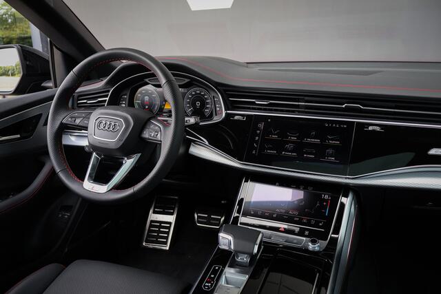 Audi Q8 60 TFSI e quattro Pro Line S Competition 490 PK| ACHTERAS BESTURING | RS-ZETELS MET STOELVERWARMING & VERKOELING | MASSAGE | ADAPTIVE | TREKHAAK | SFEERVERLICHTING | RED STITCHING |