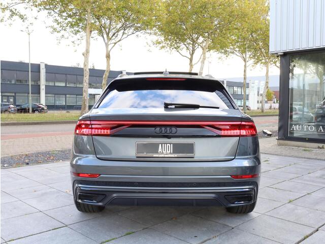Audi Q8 55 TFSI e quattro S-Line 380PK | Pano | Leer | B&O | 360° | Nightvision | Head-up | Memory | Stoel Ventilatie |