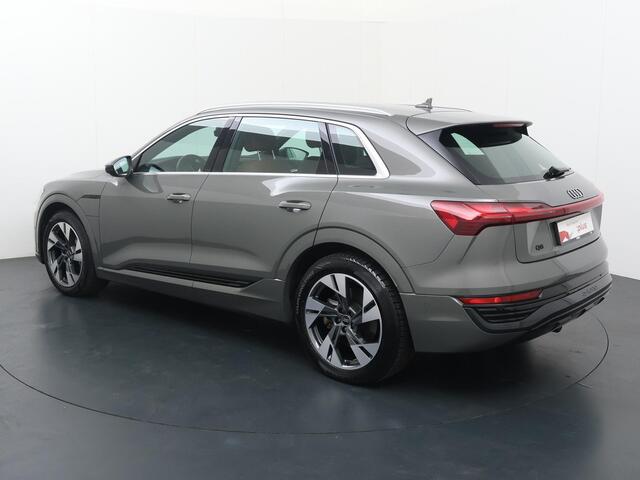 Audi Q8 e-tron 55 quattro Advanced Edition 115 kWh | 408 PK | Multifunctioneel stuurwiel | Virtual cockpit | Achteruitrij camera |
