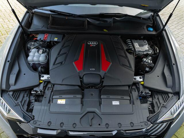 Audi Q8 4.0 TFSI RS Q8 quattro - Pano - Matrix LED - Bang & Olufsen - Trekhaak