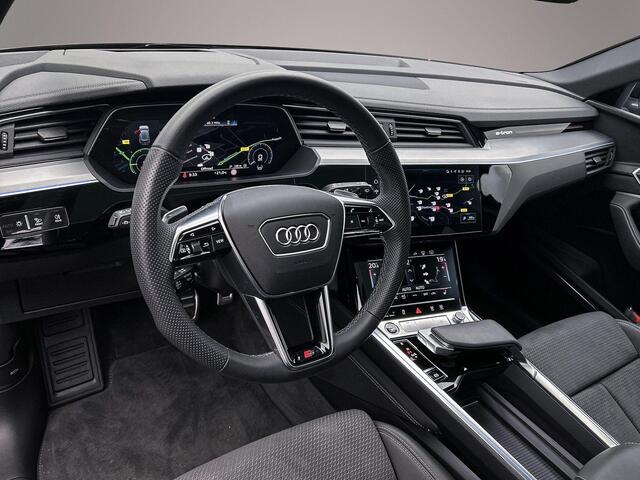 Audi Q8 e-tron 50 quattro S Edition 95 kWh 340 PK | Panoramadak | Head-Up | Comfortsleutel | 21-Inch | Matrix | Stoel/stuurverwarming | Ambient-Lightning |