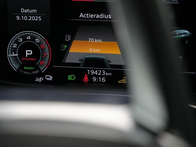 Audi Q8 55 TFSI e 394 pk tiptronic quattro S-Line | Panoramadak | Trekhaak | Nachtzicht | Laser LED | Bang & Olufsen | Head-up display