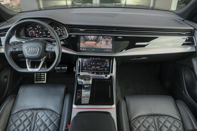 Audi Q8 55 TFSI 340pk S-line Panoramadak RS-stoelen Luchtvering 4-Wielsturing Bang&Olufsen Trekhaak Matrix led NLauto