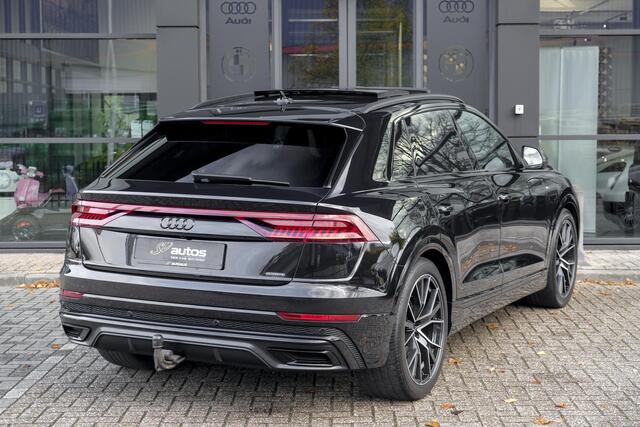 Audi Q8 55 TFSI 340pk S-line Panoramadak RS-stoelen Luchtvering 4-Wielsturing Bang&Olufsen Trekhaak Matrix led NLauto