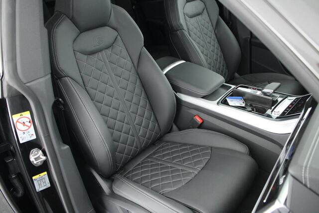 Audi Q8 55 TFSI e 394pk quattro Pro Line S Trekhaak 360Camera Panoramadak Leder Head-Up B&O Memory Laser Led Luchtvering Keyless