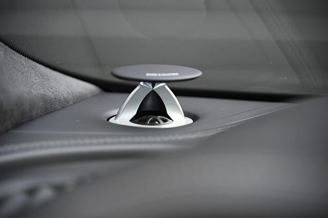 Audi Q8 55 TFSI QUATTRO PRO LINE S | BLACK OPTIC | S-SEATS | B&O ADVANCED | MASSAGE | STANDKACHEL | PANORAMADAK | 360 CAMERA | ALCANTARA | AMBIANCE VERLICHTING | KEYLESS | HEAD-UP | VIRTUAL COCKPIT | LUCHTVERING | STOELVENTILATIE EN -VERWARMING | EL. TREKHAAK | 4