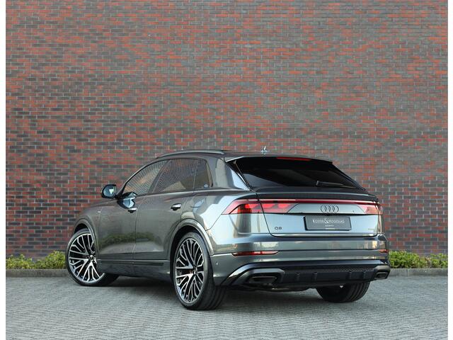 Audi Q8 60 TFSI e Quattro Pro Line S Competition | Direct leverbaar - Advanced - Pano - Vol!