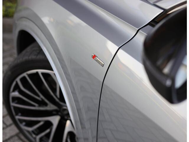 Audi Q8 60 TFSI e Quattro Pro Line S Competition | Direct leverbaar - Advanced - Pano - Vol!