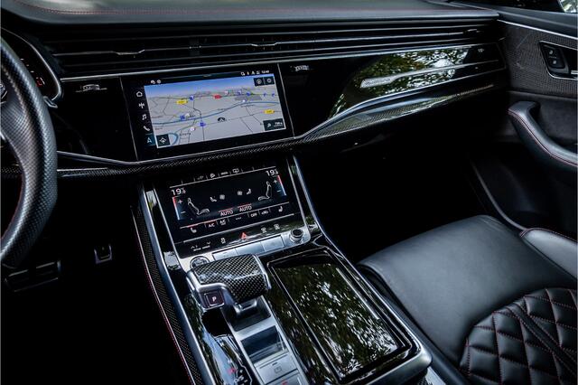 Audi Q8 55 TFSI e Quattro Competition Plus S Line ABT Nardo Carbon Matrix Bang & Olufsen