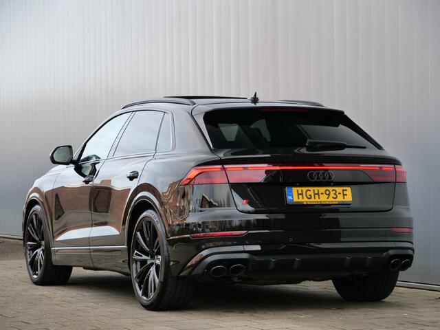 Audi Q8 4.0 TFSI SQ8 Quattro 507 Pk Trekhaak / Schuifdak / 4 wielsturing / Soft close / Bang & Olufsen