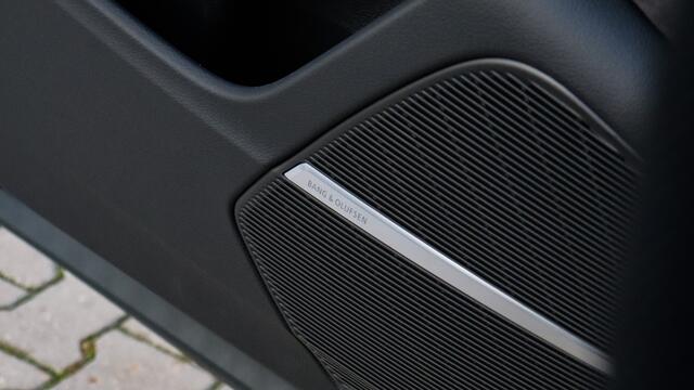 Audi Q8 60 TFSI e quattro Pro Line S Competition | Massage | B&O | Head-up | Panoramadak | Soft-Close | Trekhaak | Stoelventilatie