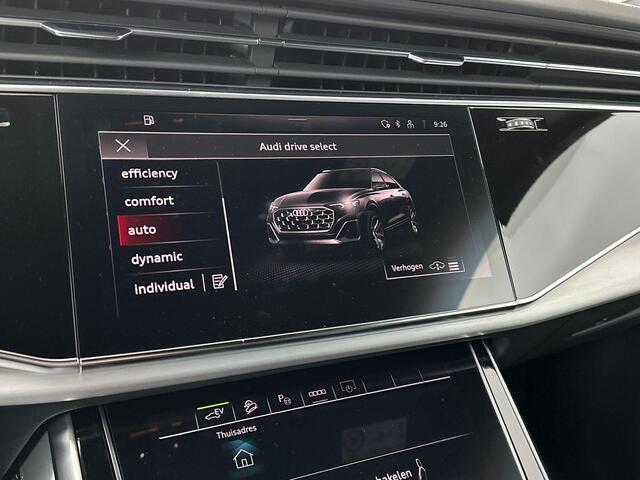 Audi Q8 Pro Line S 55 TFSI e 290 kW / 394 PK SUV 8 versn.