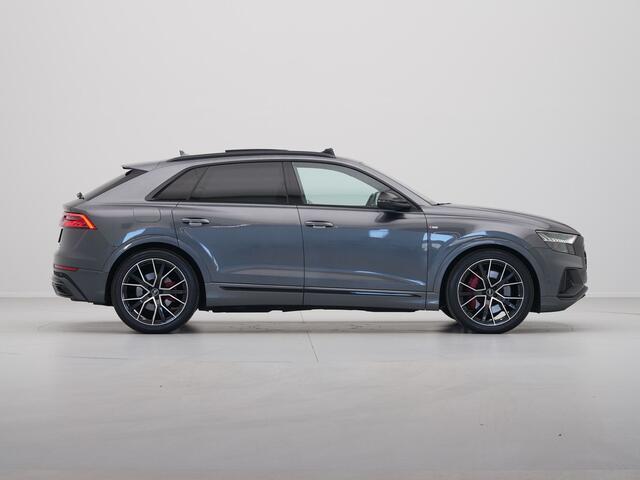 Audi Q8 60 TFSI e 460pk quattro Pro Line S-Line Competition Panorama Navigatie Acc Stoelverwarming B&O Luchtvering