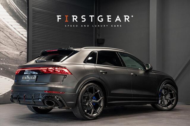 Audi Q8 4.0 TFSI RS Q8 quattro Performance *Achteras-besturing / Standkachel / Panorama / Bang & Olufsen / Stoelventilatie & massage / HUD*