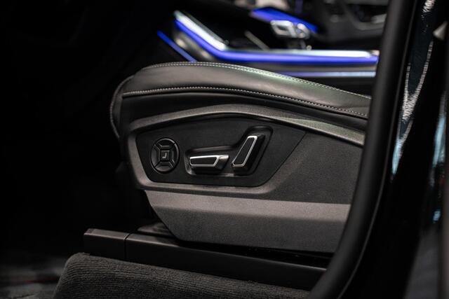 Audi Q8 4.0 TFSI RS Q8 quattro Performance *Achteras-besturing / Standkachel / Panorama / Bang & Olufsen / Stoelventilatie & massage / HUD*