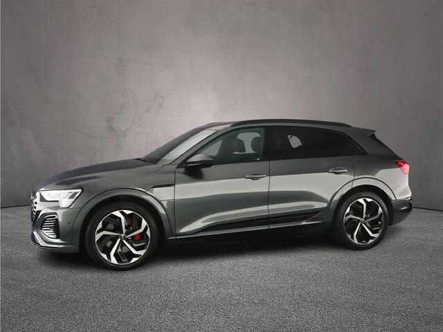 Audi Q8 e-tron 50 quattro S Edition 95 kWh | Tour | City | Camera | ACC | Carplay | MMI plus | Geheugen | Optiek zwart |