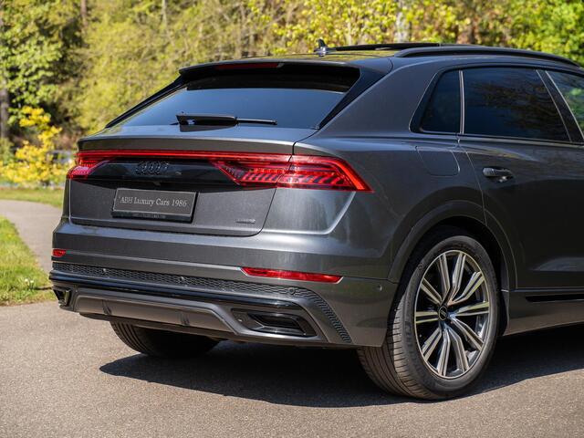 Audi Q8 60 TFSI e quattro tiptronic | Pano | Head-Up | RS zetels | Bang & Olufsen | Massage |