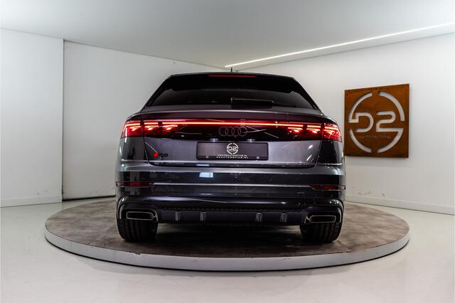 Audi Q8 60 TFSI E Quattro S-Edition Competition 490PK FACELIFT | Pano | B&O | Vierwielsturing | VOL! 4 JAAR FABRIEKSGARANTIE