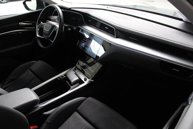 Audi Q8 e-tron 50 quattro Advanced Edition 95 kWh Leder-Alcantara/Sportstoelen/Camera