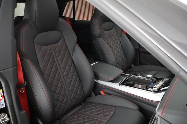 Audi Q8 60 TFSI e 490pk quattro Pro Line S Competition Trekhaak 360Camera Leder Laser LED HUD B&O Memory Keyless Virtual Cockpit Panoramadak Navigatie S-Line