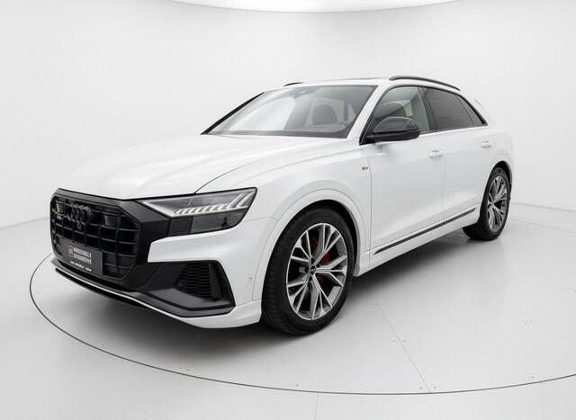 Audi Q8 60 TFSI E Q COMPETITION, S-Line BenO, HUD, 360, ACC, PANO
