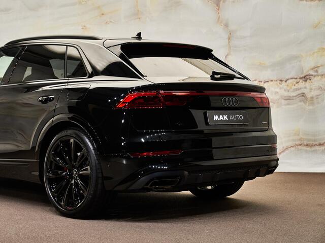 Audi Q8 60 TFSI e Quattro Pro Line S Competition, pano, 4W-best, B&O adv., Luchtv., tr.haak, OLED, S sportstoelen, Laserlicht, 23",