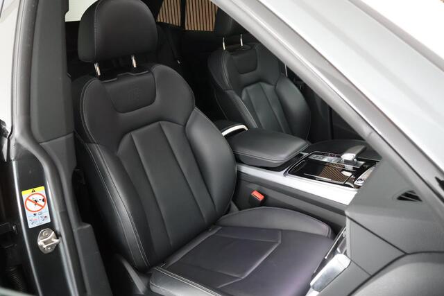 Audi Q8 60 TFSI e 462pk quattro Competition Matrix Panoramadak Trekhaak Memory Camera HUD Leder B&O Navigatie