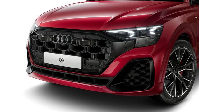Audi Q8 60 TFSI e quattro Pro Line S Competition | 490 PK | SoH 97% | Trekhaak | Panoramadak | Bang & Olufsen Advanced Soundsystem | Matrix Laser koplampen | Vierwielbesturing | Nachtzicht | S line | Head-up display | 22" LM velgen |