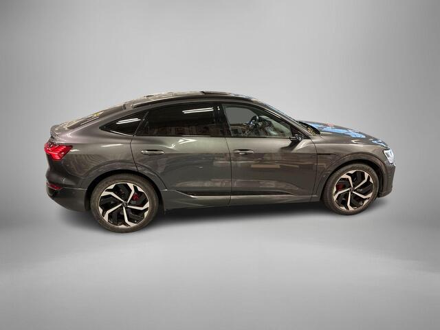 Audi Q8 Sportback e-tron 55 408pk Quattro S Edition Competition 115 kWh · SOH 93,5% · Panoramadak · Luchtvering · Virtual Mirror's · 360 Camera · B&O Audio · Achterbank verarmd · 21'' Inch ·