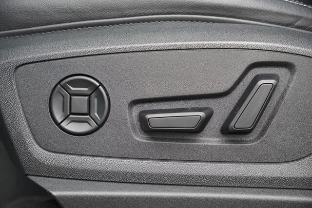 Audi Q8 e-tron 50 quattro Advanced Edition 95 kWh - LEDER - CAMERA - HEAD UP - LUCHTVERING -
