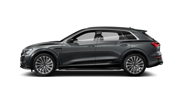 Audi Q8 e-tron 55 quattro S Edition 115 kWh Trekhaak - Panoramadak - Adaptieve Cruise Control - B&O - Stoelverwarming vóór - Sportstoelen - Uitgebreide interieurvoorverwarming - Parkeerassistent -