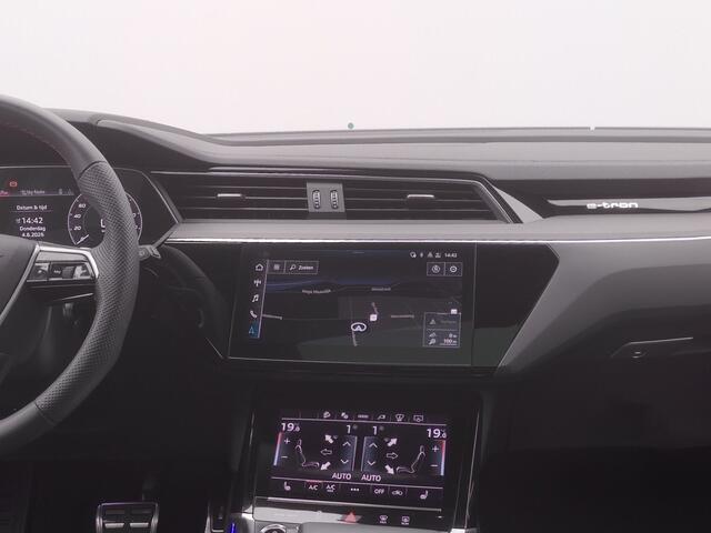Audi Q8 e-tron 55 quattro S Edition 115 kWh | PANO | 360° | HUD | LUCHTVERING | STOELVERW.