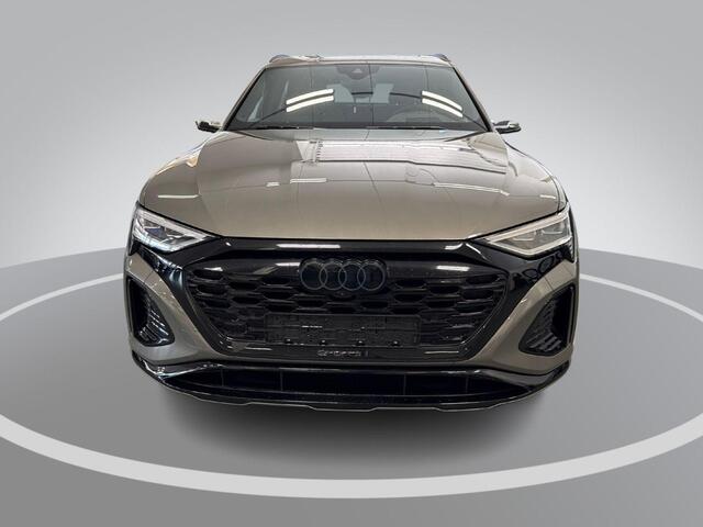 Audi Q8 Sportback e-tron 55 quattro S Edition 408pk / 115 kWh · SOH 93,2% · Panoramadak · Luchtvering · 360gr Camera · Head-Up display ·
