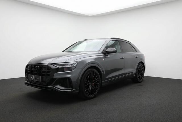 Audi Q8 60 TFSI e quattro Luchtvering l RS Seats l Pano l Trekhaak l HUD