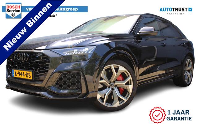Audi Q8 4.0 TFSI RS Q8 quattro 600pk | Keramische remschijven | Alcantara hemel | Luchtvering | Bang & Olufsen premium audio | Elektrisch wegklapbare trekhaak | Stoelverwarming/ventilatie | Stuurverwarming | Achterbank verwarmd | Elektrisch verstelbare stoelen me