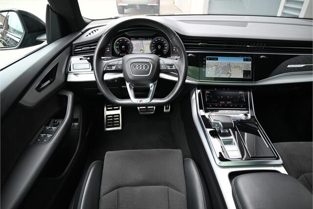 Audi Q8 55 TFSI e QUATTRO / 3 X S-LINE / PANO / B&O / LED MATRIX / SFEERVERLICHTING / CAMERA / TREKHAAK