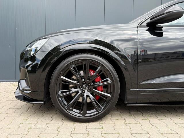 Audi Q8 55 TFSI e Quattro S-line pano B&O Tr.hk Matrix