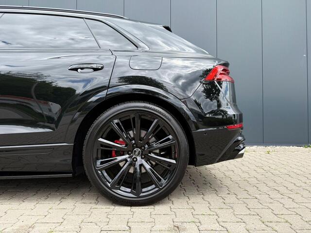 Audi Q8 55 TFSI e Quattro S-line pano B&O Tr.hk Matrix