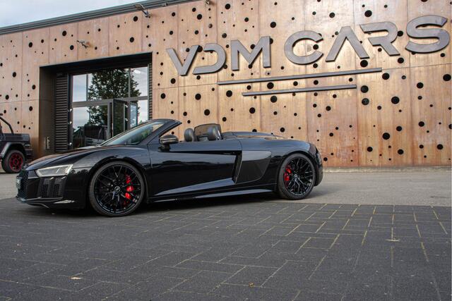 Audi R8 Spyder 5.2 FSI quattro | Carbon | Keramisch | Sportuitlaat | Smartphone Interface | Camera | B&O |
