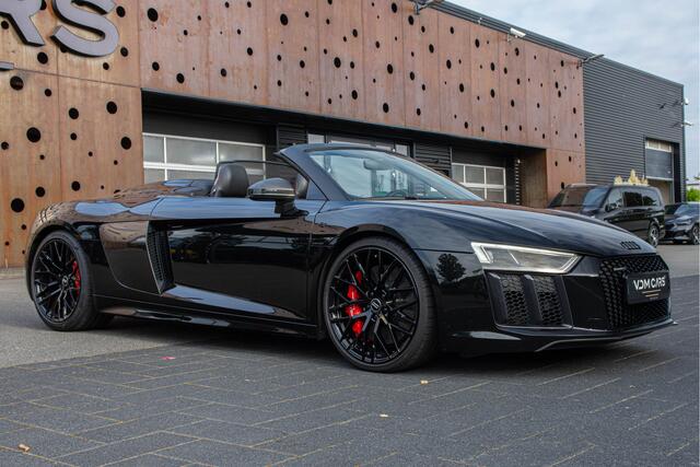 Audi R8 Spyder 5.2 FSI quattro | Carbon | Keramisch | Sportuitlaat | Smartphone Interface | Camera | B&O |