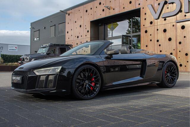 Audi R8 Spyder 5.2 FSI quattro | Carbon | Keramisch | Sportuitlaat | Smartphone Interface | Camera | B&O |