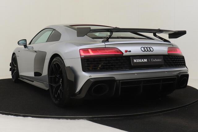 Audi R8 5.2 PERFORMANCE RWD CARBON BODYKIT|CARBON SPOILER|CARBON INT|OPF DELETE|KORBACH 20"LM VELGEN|B&O SOUND