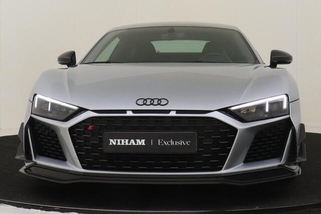 Audi R8 5.2 PERFORMANCE RWD CARBON BODYKIT|CARBON SPOILER|CARBON INT|OPF DELETE|KORBACH 20"LM VELGEN|B&O SOUND