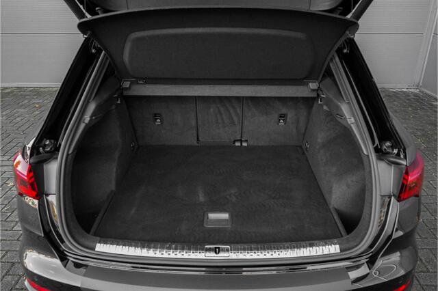 Audi RS Q3 TFSI Pano RS-Sportstoelen & Uitlaat B&O 21"
