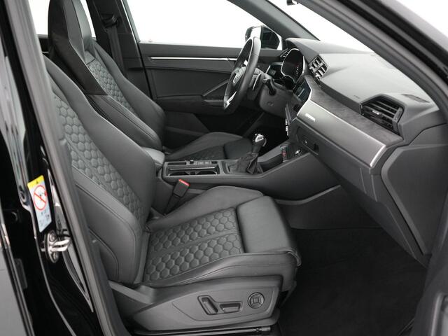 Audi RS Q3 RSQ3 Sportback 400pk TFSI |dealer onderhouden|panoramadak|RS-stoelen|360 camera|ACC||stoelverwarming|Matrix-LED|ektrische klep|blind spot|keyless|virtual cockpit|