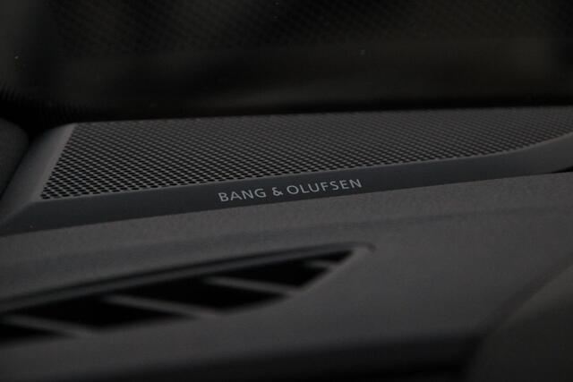 Audi RS Q3 Sportback TFSI | RS Stoelen | B&O | Sportuitlaat