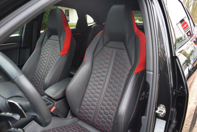 Audi RS Q3 Sportback TFSI | Panoramadak | Stoelverwarming | Getint glas