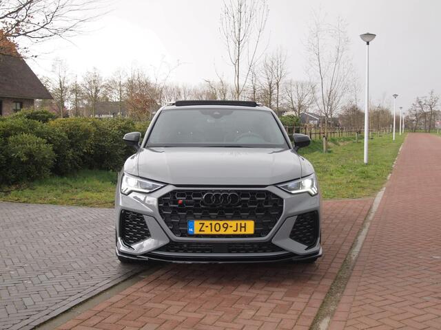Audi RS Q3 Sportback TFSI | Panoramadak | Bang & Olufsen | Maxton Design | Sport Uitlaatsysteem |