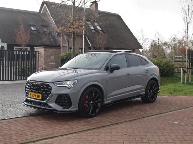 Audi RS Q3 Sportback TFSI | Panoramadak | Bang & Olufsen | Maxton Design | Sport Uitlaatsysteem |